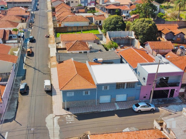 #10 - Casa para Compra em Botucatu - SP - 2