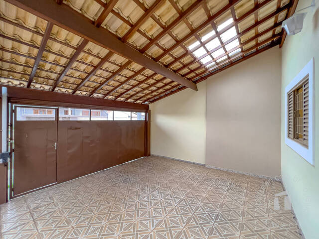 #15 - Casa para Compra em Botucatu - SP - 3